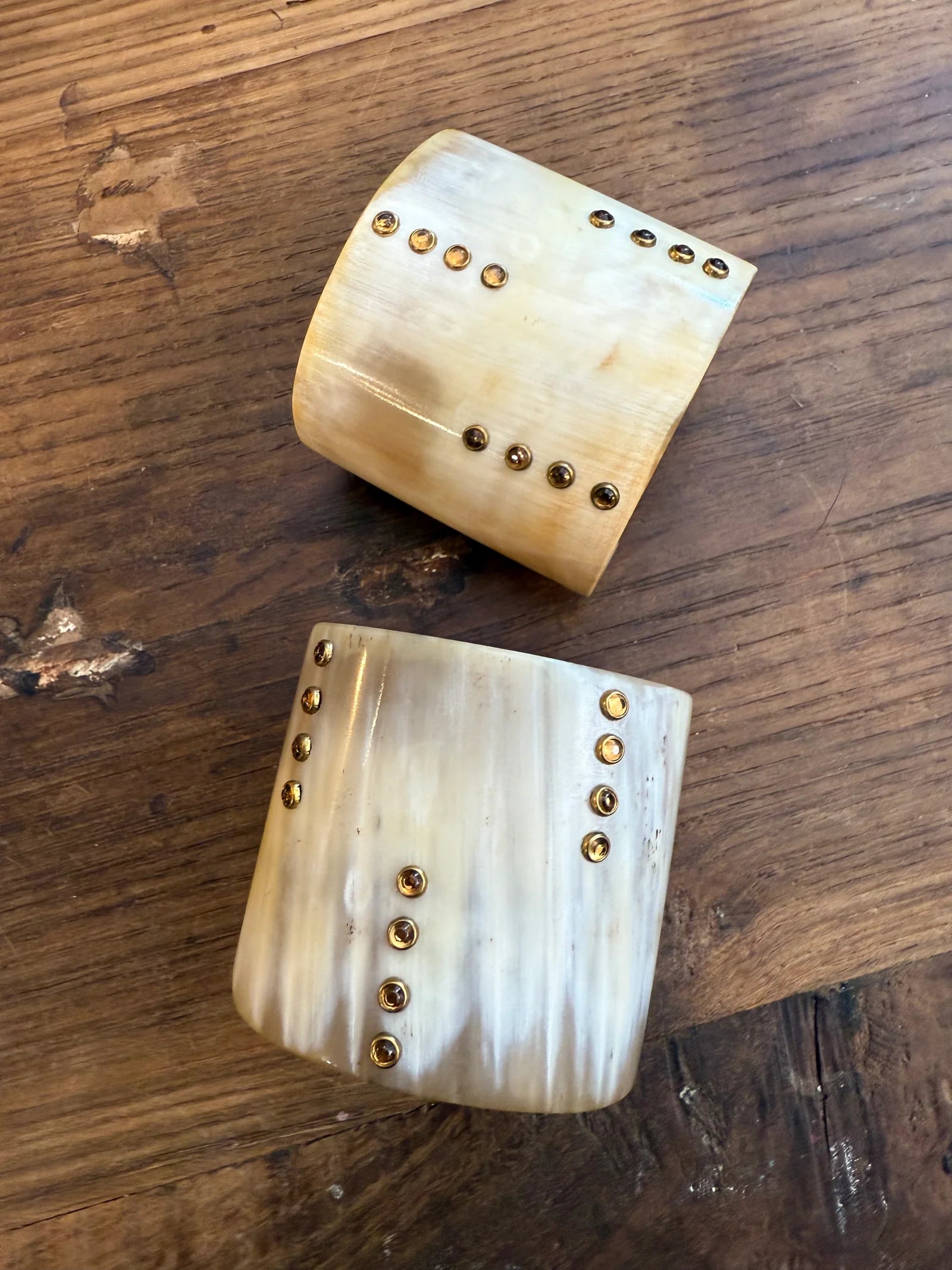 WHITE STELLAR BRACELET