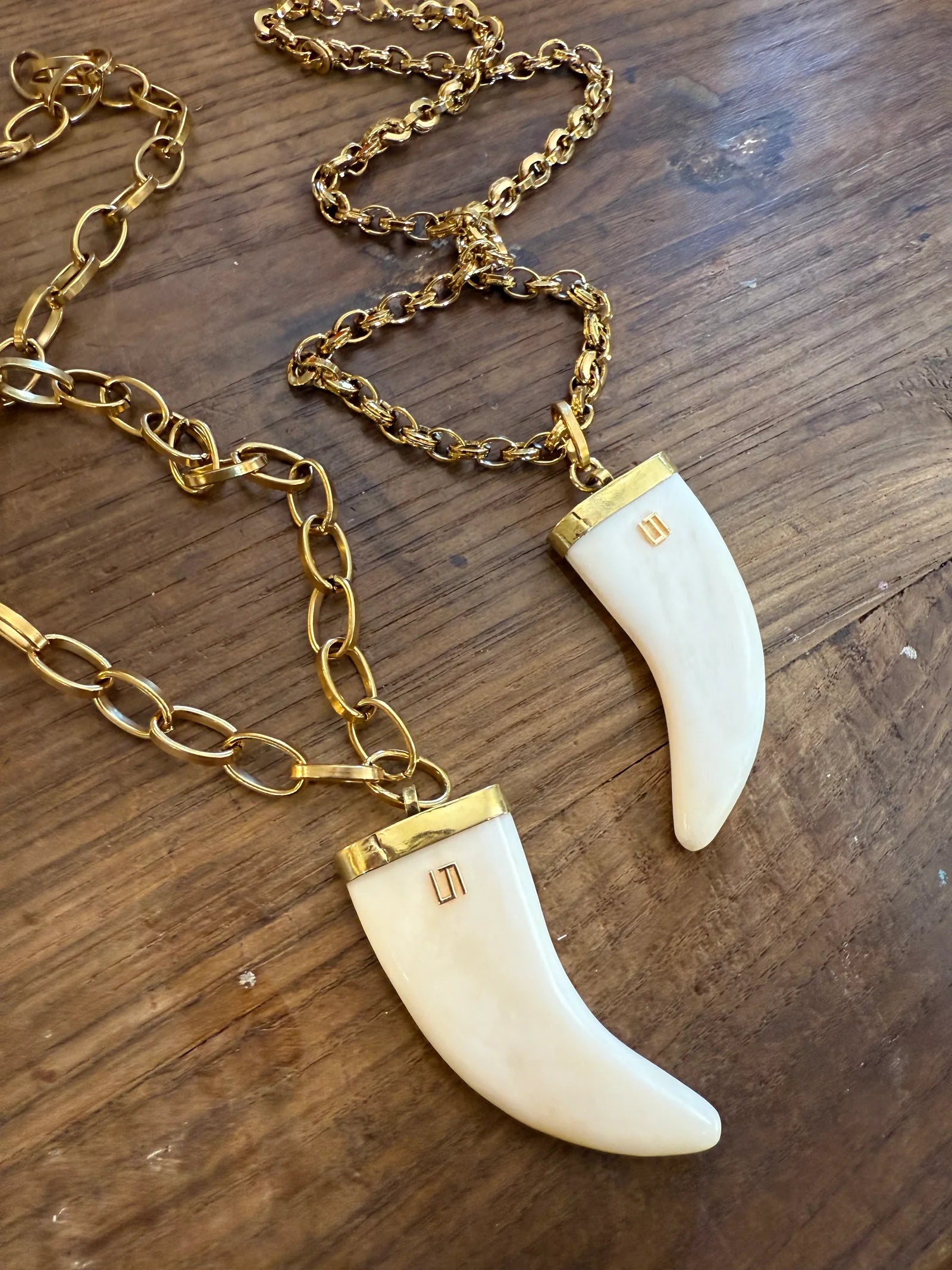 DUFFY BONE HORN NECKLACE