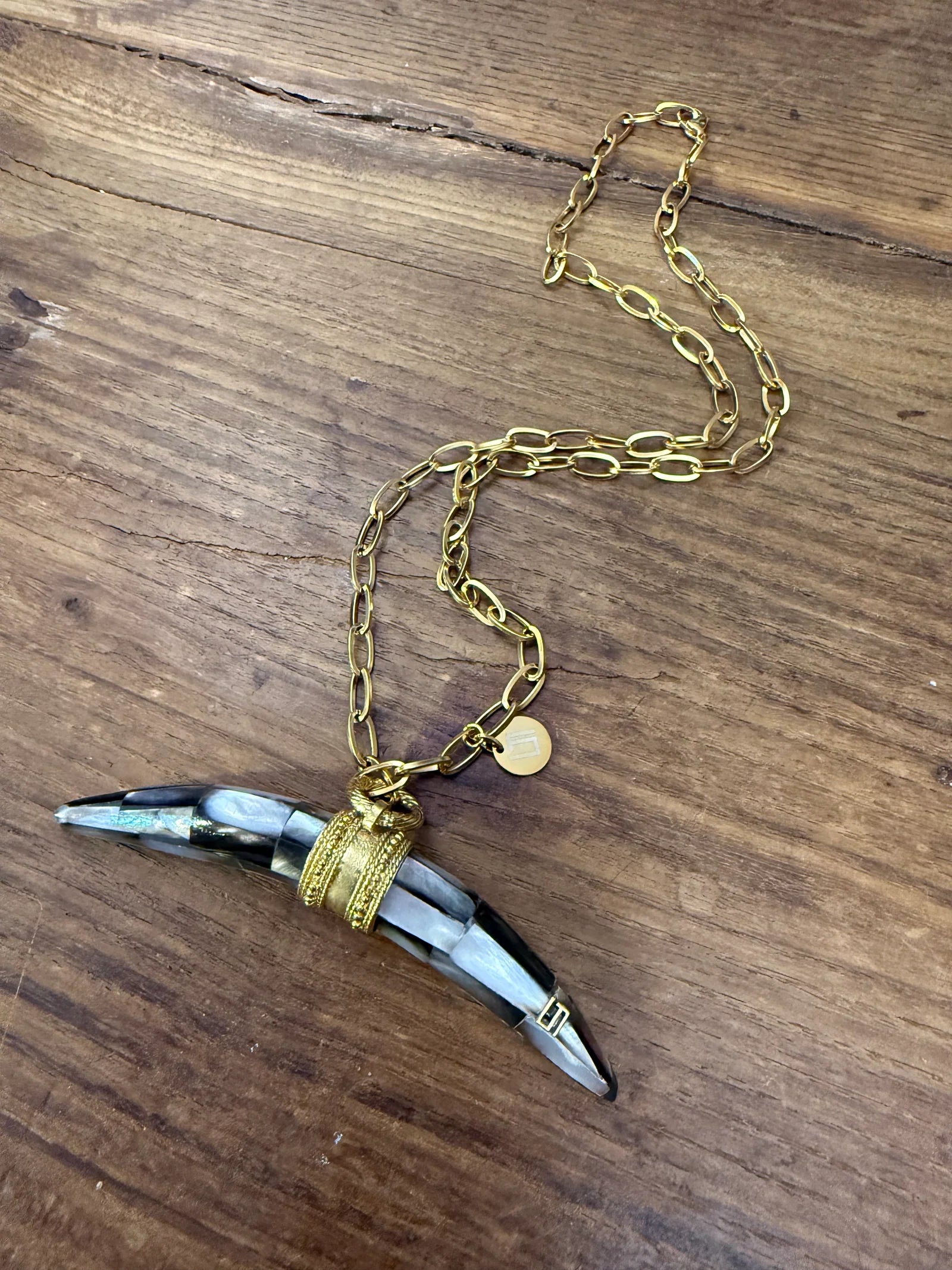 SABANG GREY NECKLACE